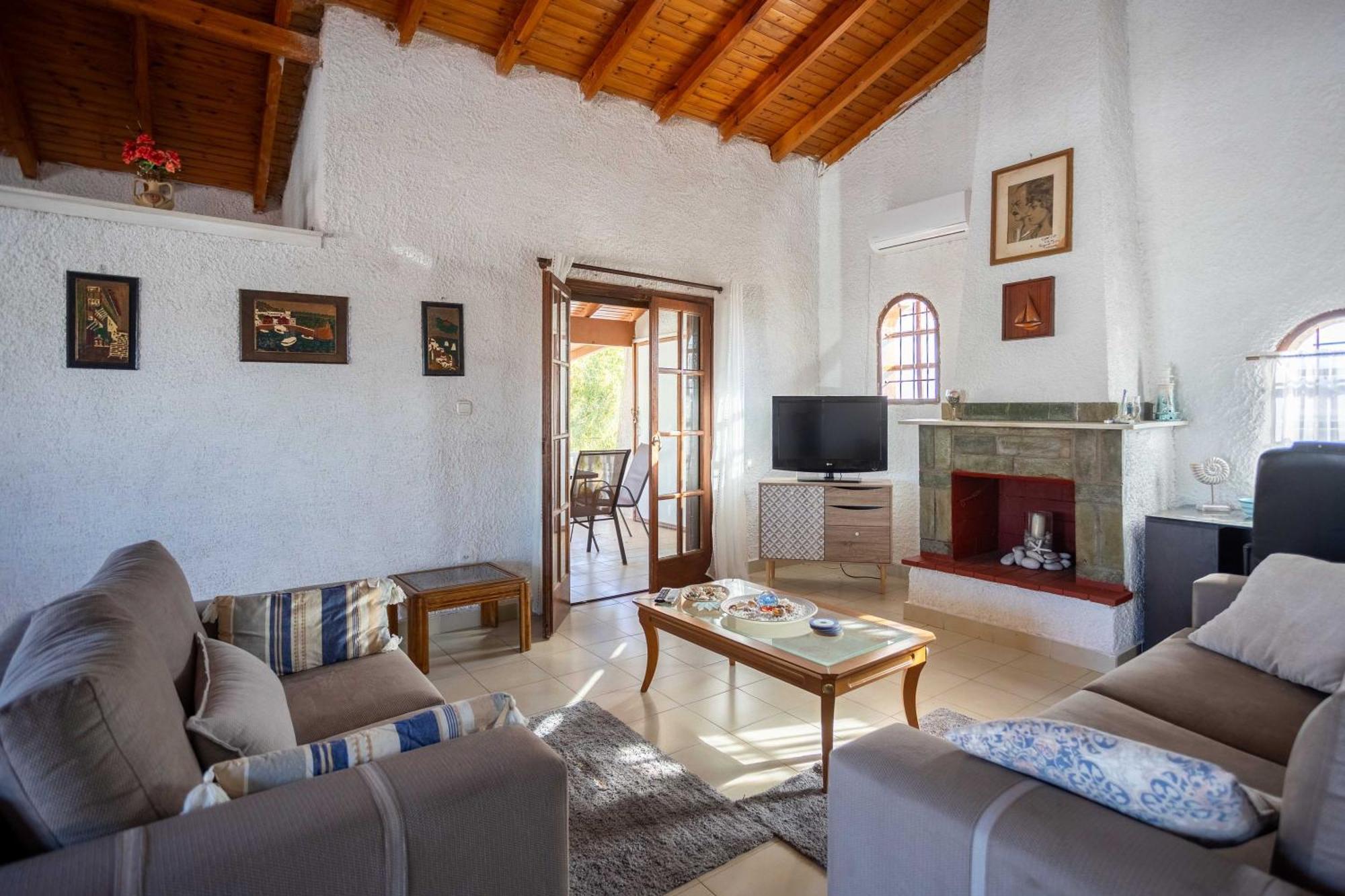 Villa Seaside Retreat For Families And Pets Messíni Esterno foto